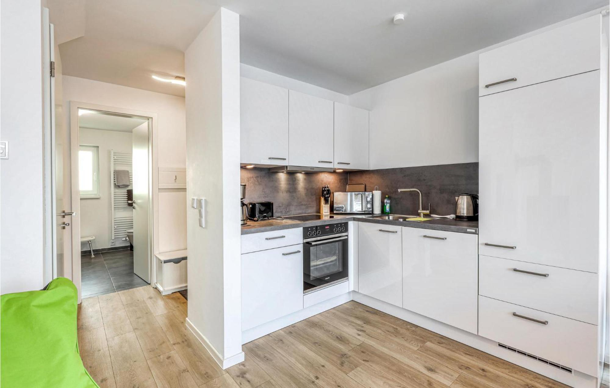 Nice Home In Tossens With Kitchen Esterno foto